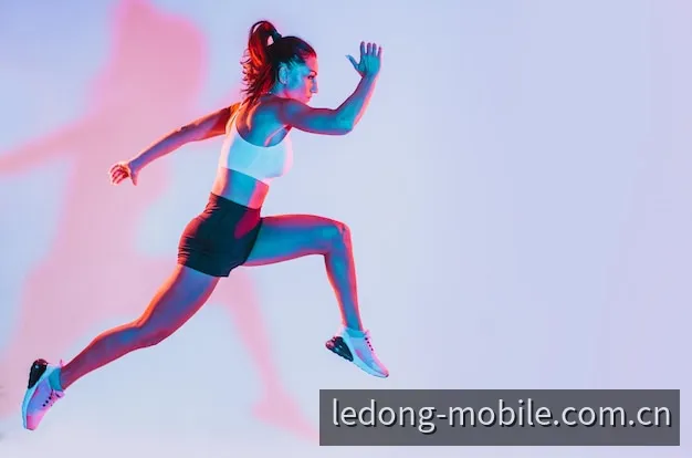 乐动体育移动端APP超清足球赛事观赛界面